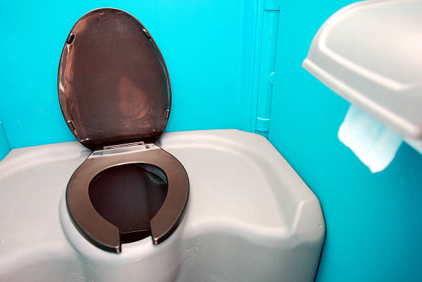Best Portable restroom trailer rental  in Somerset, NJ